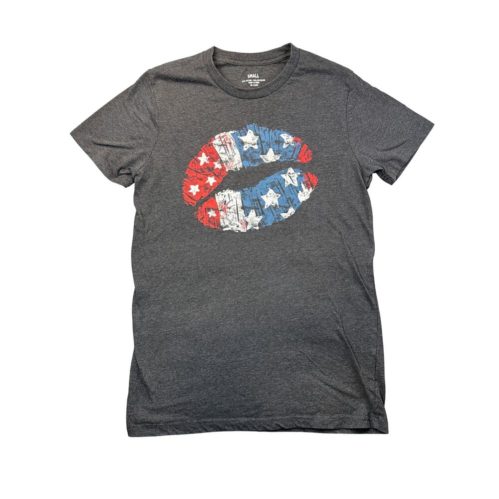 Patriotic Lips Graphic Tee Stars Stripes Cotton Blend 4th of July S